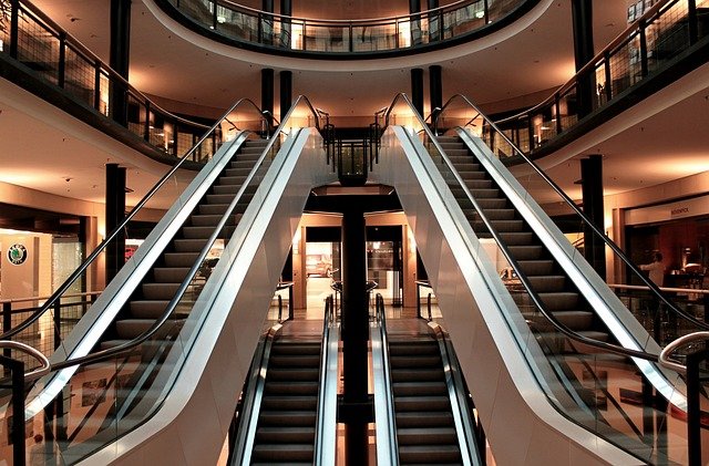 Top New Orleans Malls for Retail Therapy,Clint LaCour